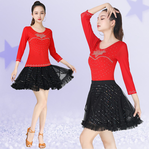 Square dance modern dance top new style women's diamond-encrusted round neck three-quarter sleeve top elegant dance Latin dance costume Jitterbug suit