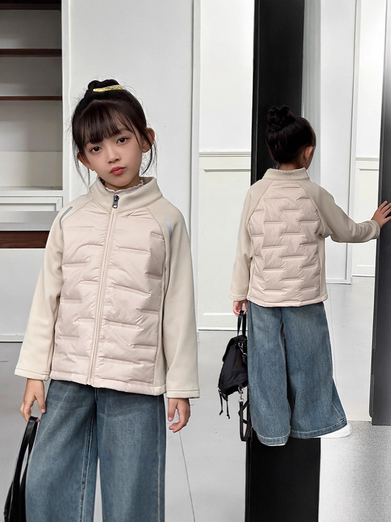 2025 otoño y invierno nuevo estilo de chicas dulce pequeño viento fragante color combinación chaqueta de manga larga para niños uniformes escolares de manga larga sueltos