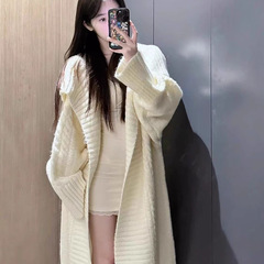加厚慵懒风高级白色长款毛衣外套女秋冬季新款宽松针织开衫大衣