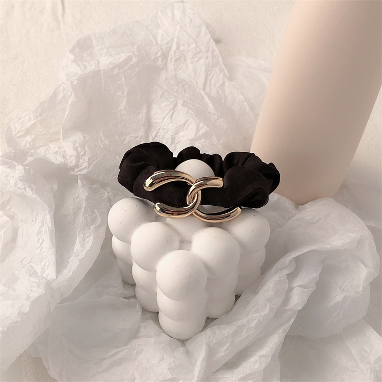 Temperamento coreano red retro oro doble c anillo de intestino corda de cabello simple anillo de cabello de metal cabello de cola de caballo mujer