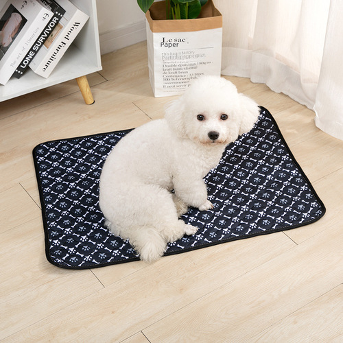 Pet urine mat, machine washable dog urine pad, anti-slip, water-absorbent, quick-drying, cat training reusable pet potty mat