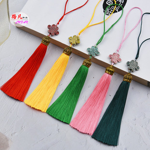 8cm Chinese knot tassel ear ornaments diy bookmark mobile phone pendant small hanging ear clothing accessories manufacturers wholesale