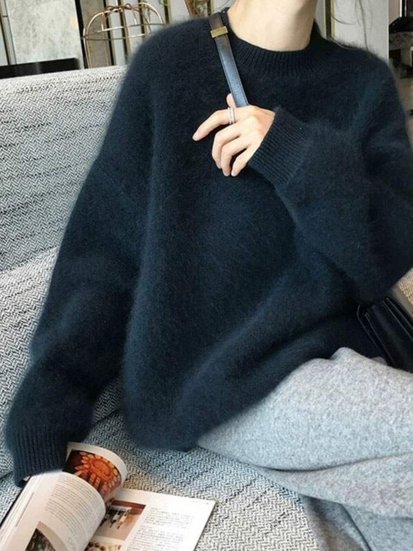 French Style Soft Waxy Black Sweater Women's Autumn and Winter Thickened Loose Lazy Outer Wear High-grade Mink Velvet Knitted Top