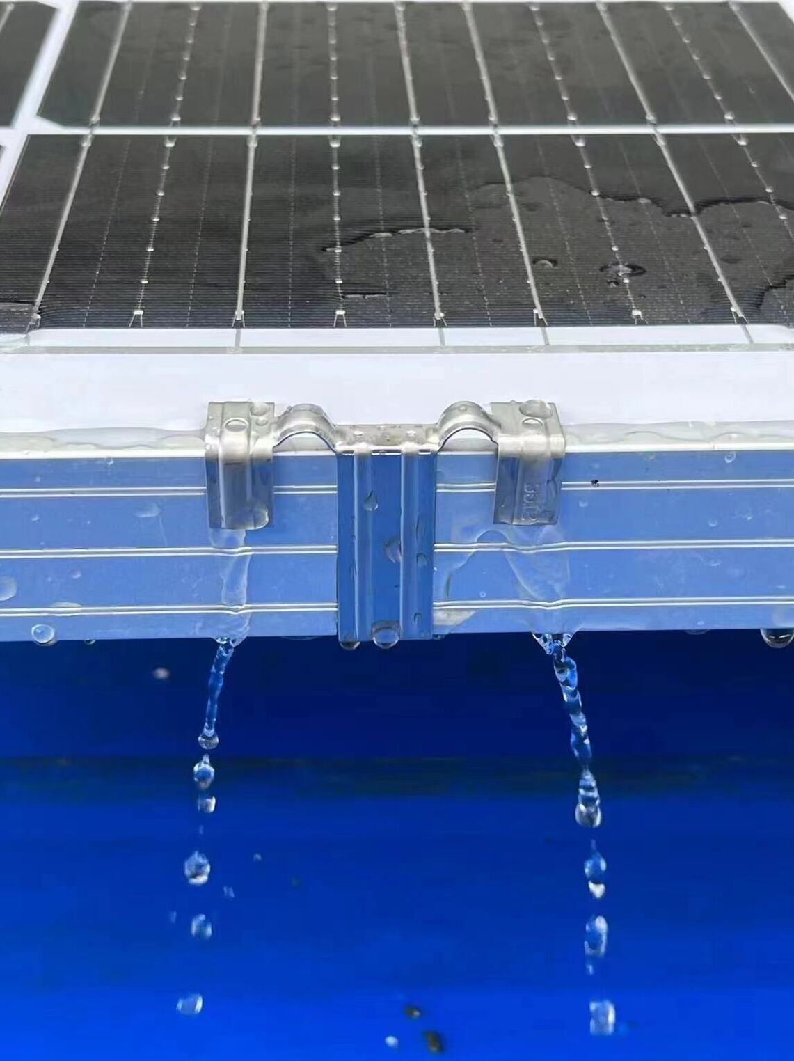不锈钢光伏导水夹太阳能板光伏组件导水排泥夹导流器引流器排水扣
