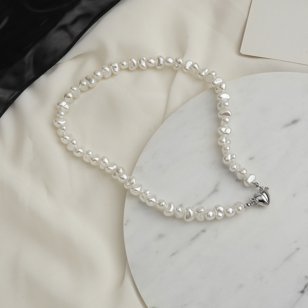 Mode Herzform Perle Perlen Halskette 1 Stück display picture 3