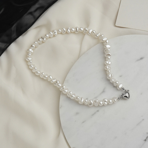 French retro freshwater pearl magnet love bracelet fashionable temperament neck chain clavicle chain set necklace jewelry