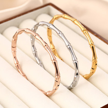 �羳���u�����CŮ����ɫ�񹝿���С���OӋ�Еr�К��|�͹����Ʒ