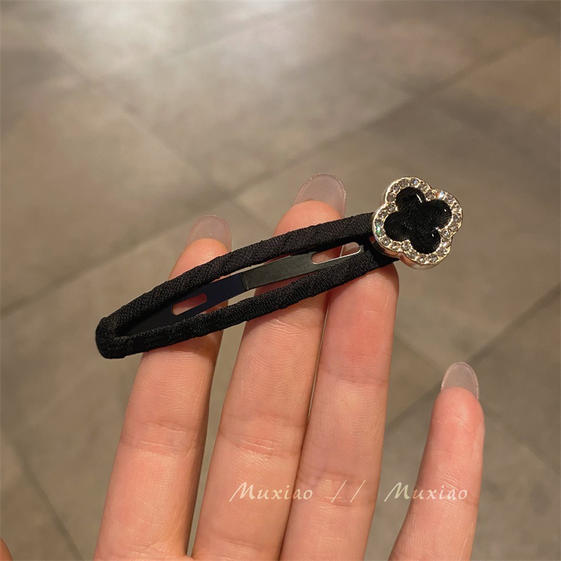 Fermaglio bb per capelli in tessuto nero stile coreano_voghion.com