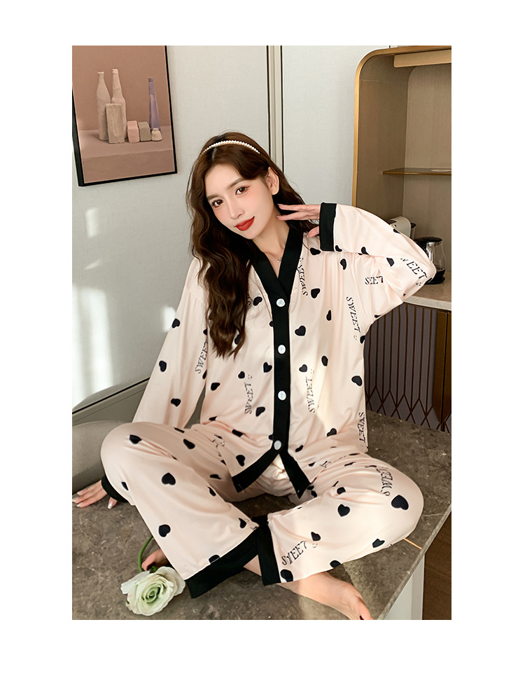 满花睡衣套装_19