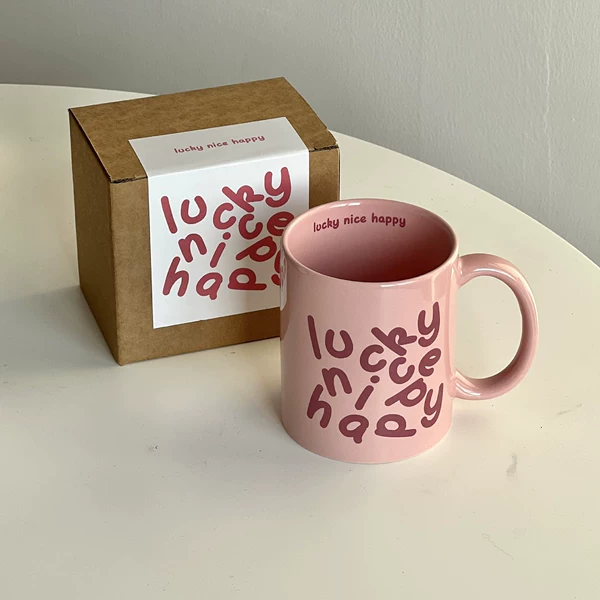 Fuchsia gift box, pack