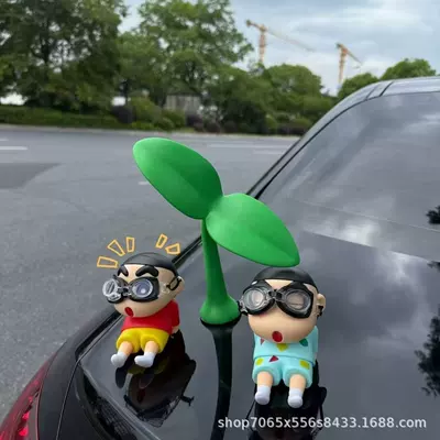Creative Car Ornaments 3D Car ornaments - big-grass-big-eyed-green-shin-chan-big-eyed-red-shin-chan