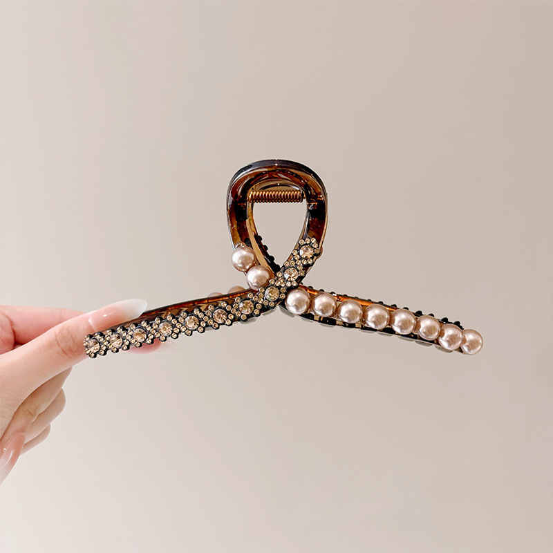 Retro francés gran clip de agarre mujer 2025 nuevo clip de tiburón de alta gama clip de cabello cabeza trasera clip de cabello tocado