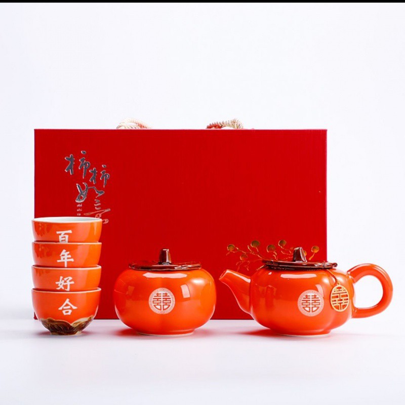 αεεεεεζ 좋은 결혼과 두 배의 행복, 모든 일이 잘 되고 있습니다. 컵 4개, 캔 1개, 냄비 1개 αεεεεζ