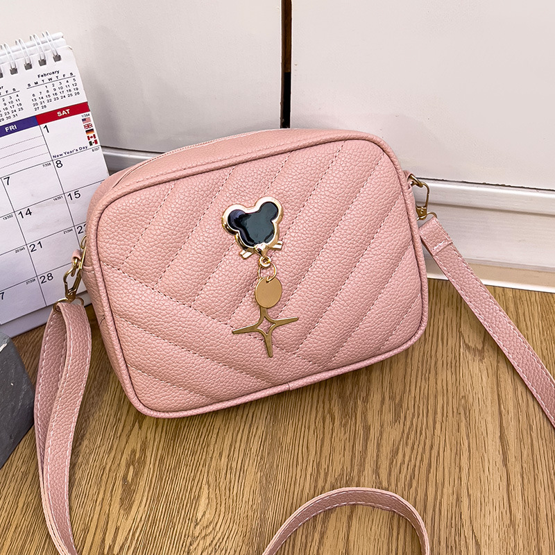 Bagos de cámara de viento de fragancia 2024, bolsos móviles de hombro, nuevos bolsos de mujeres transfronterizos, bolsos de almacenamiento de Navidad, bolsos mochilas para mujeres