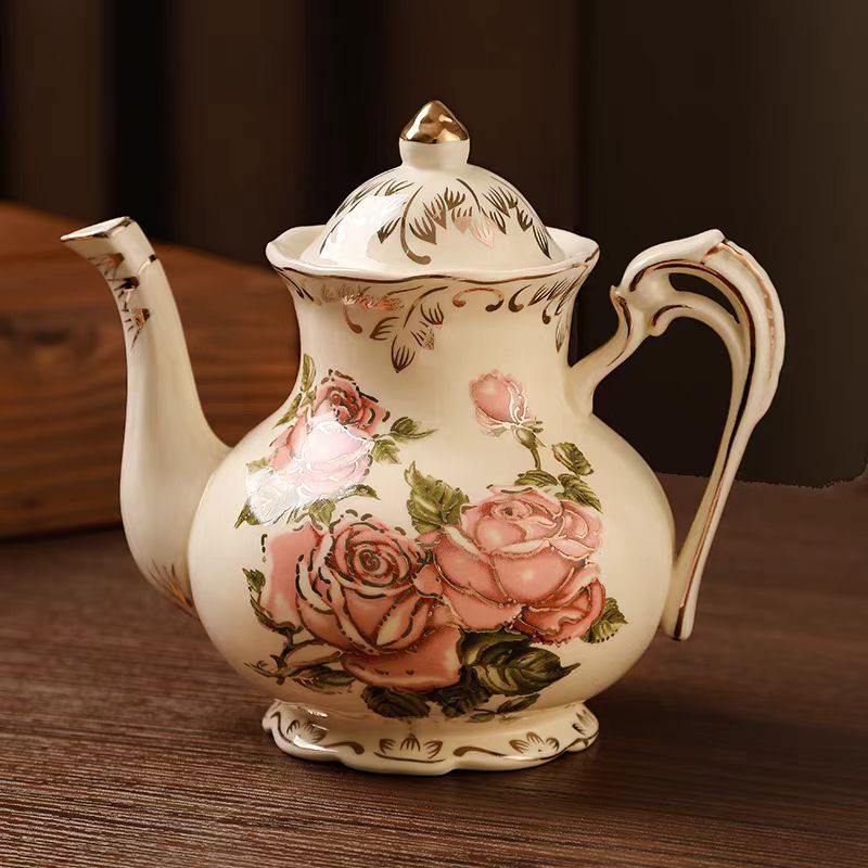 Set de tazas de café europeas pequeñas tazas de té de la tarde de lujo casero cortes de alta calidad tazas de café de cerámica exquisita plato