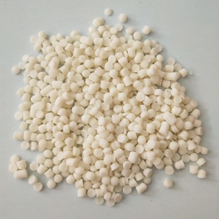 Domestic foaming masterbatch with high foaming ratio effectively reduces the specific gravity of the product and light yellow granules