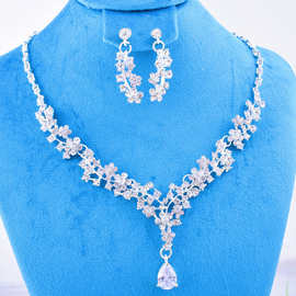 韩版新娘合金水钻水晶高端时尚完美耳环项链锆石三件套饰品婚