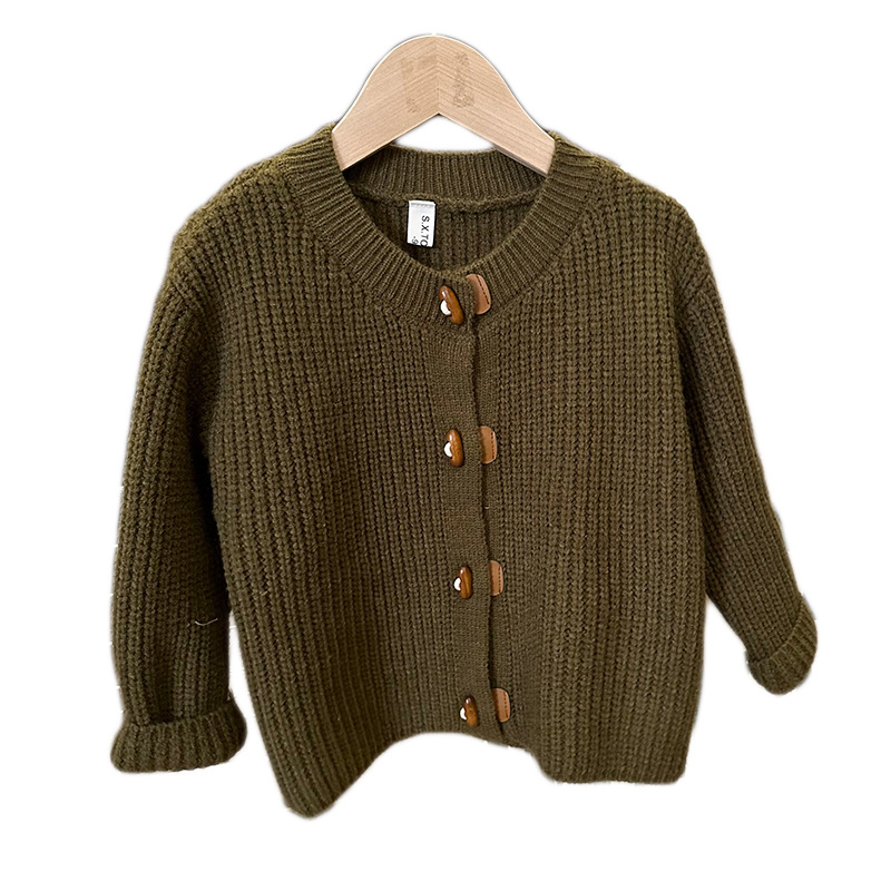 Suéter para niños con botones de cuerno, estilo coreano, cárdigan de punto, nuevo para otoño/invierno 2023, retro, versátil, abrigo de moda para niñas, de tendencia