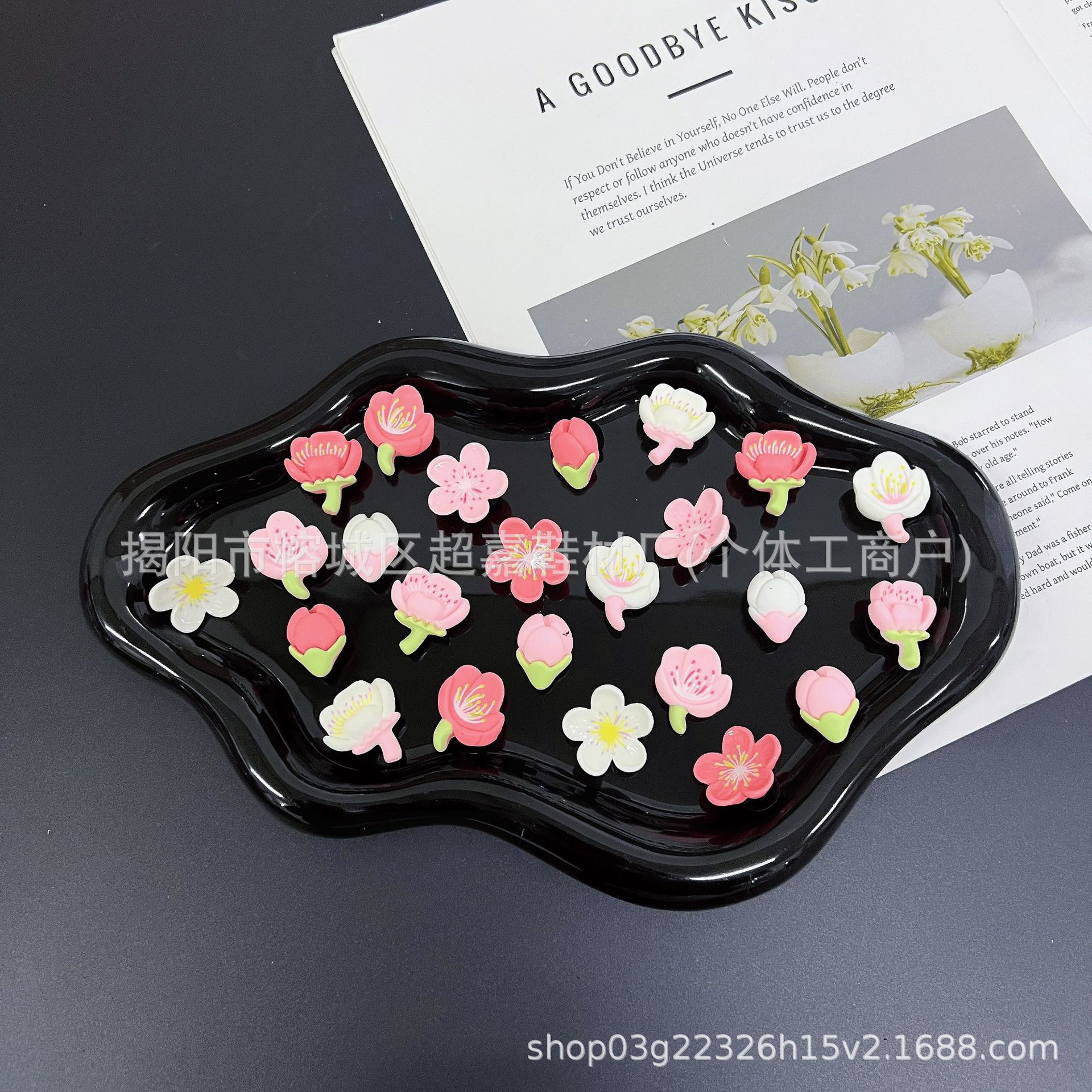 SZ-122 Juego de pétalos de flor de cerezo de resina