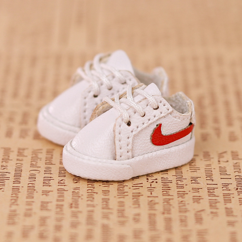 Ob11 accesorios de muñeca 12 puntos cuerpo zapatos de bebé zapatos de lona zapatos de cuero P9 tesoro masculino tesoro femenino moda periférica spot al por mayor