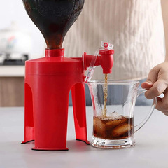 創意的な雪碧コーラ逆さまの浄水器の飲料器の浄水器の飲料瓶のスイッチの飲用器の逆さまの浄水器