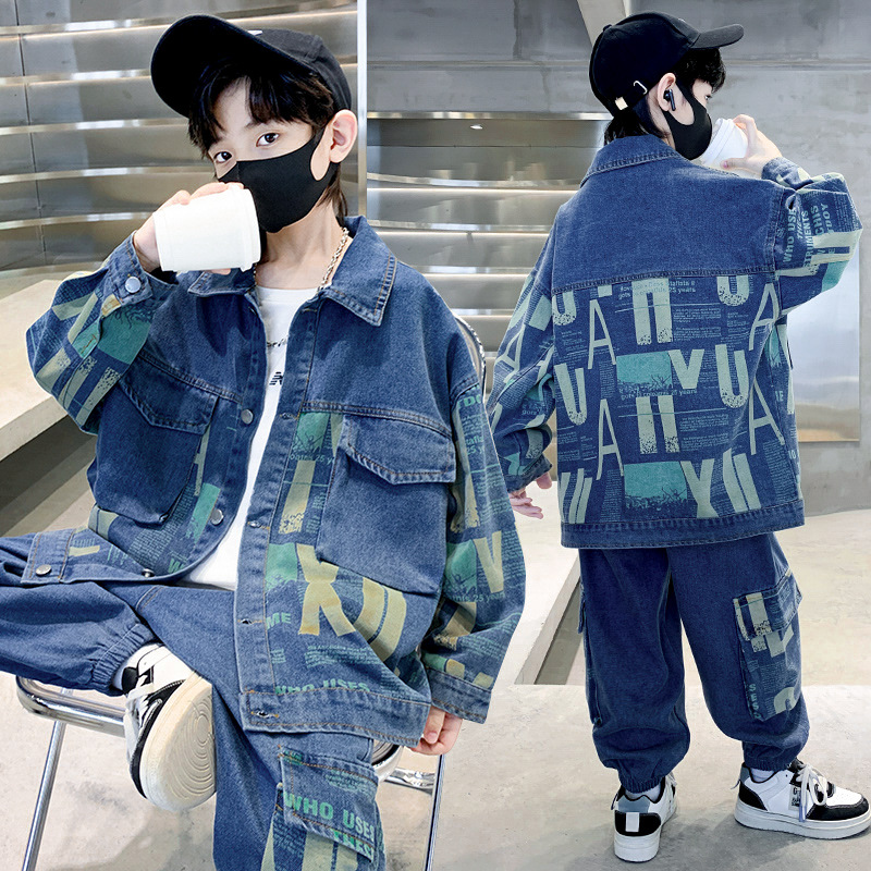 Berniuko džinsinis kostiumas 2024 m., nauji drabužiai, dideliems vaikams, pavasario ir rudens stiliaus, sprogstamasis, dviejų dalių komplektas, sportinis, madingas_voghion.com