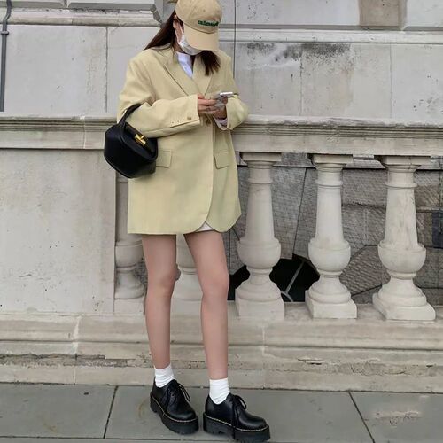 Korean-style pure and alluring mousse-style platform leather shoes—2025 autumn new arrival: round-toe, non-slip, versatile everyday Martin boots.