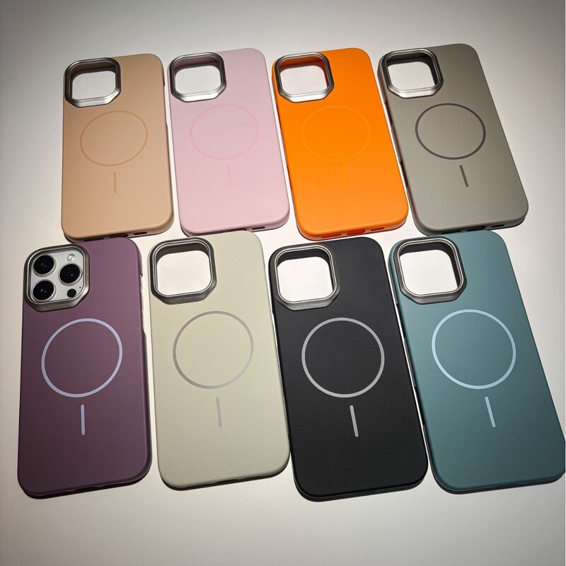 Suitable for Apple 17Promax Ultra-Thin Magnetic Phone Case Iphone16 Simple 15Pro Thin Circle 14 Protective Case