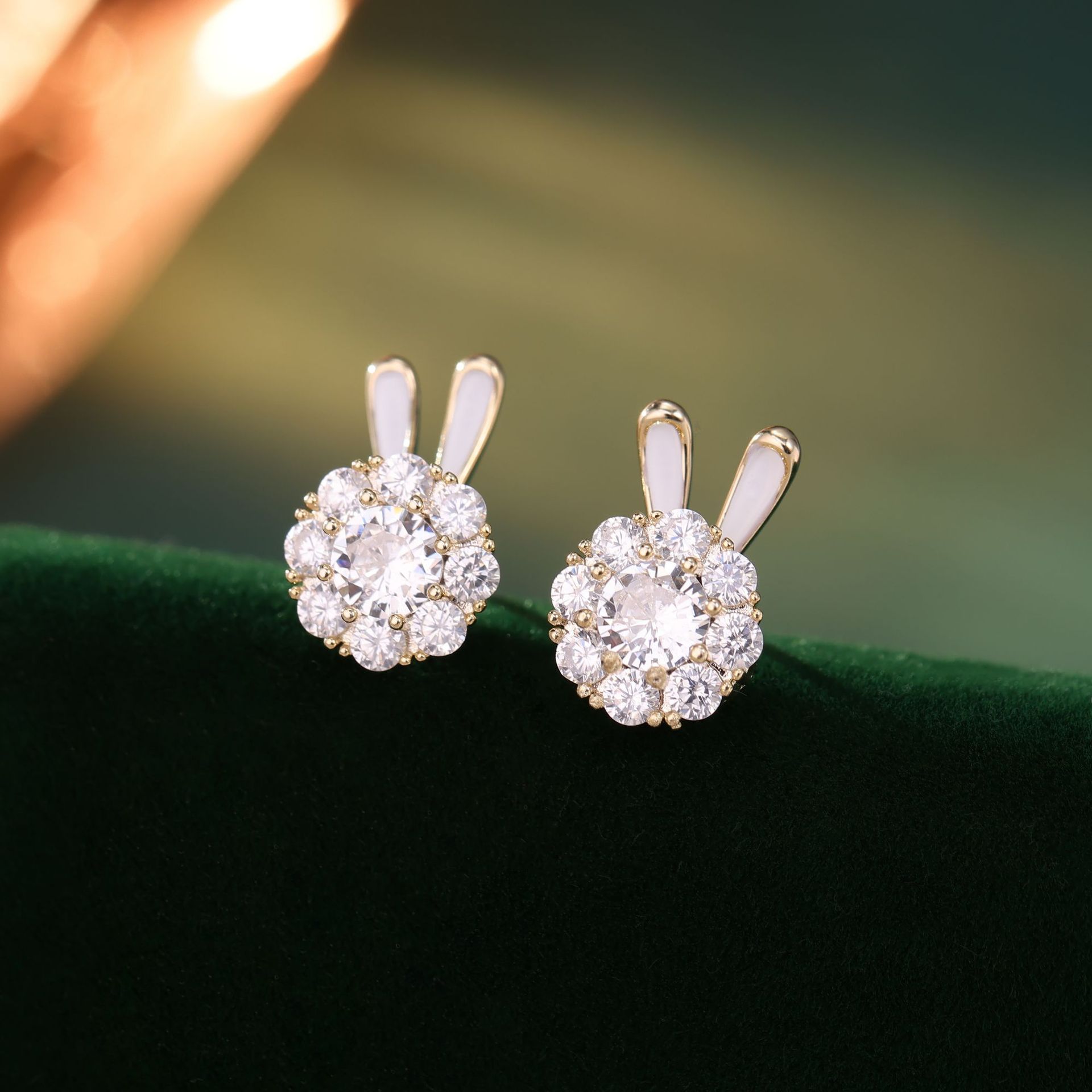 1 Pair Cute Rabbit Plating Inlay Copper Zircon Ear Studs display picture 10