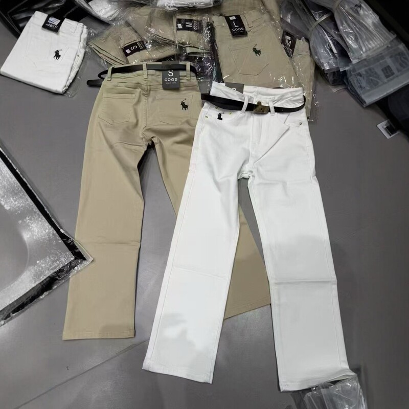 Black Cropped Straight-Leg Jeans for Women, 2026 New Spring Style, High-Waisted, Slimming, Leg-Lengthening Cigarette Pants for Petite Figures