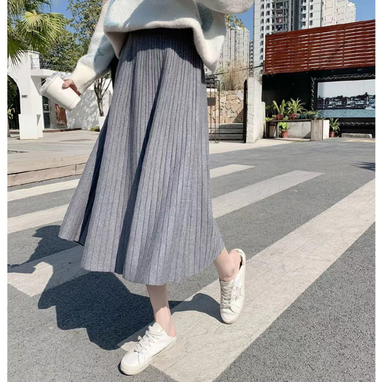 High-Waisted A-Line Skirt – Flared Midi Pleated Skirt (Black/Gray/Beige/Khaki, One Size)_ecoleips.com