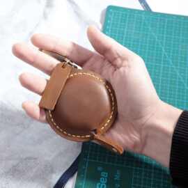 厂家批发真皮手工腰挂卷尺家用型便携软尺可加LOGO小巧量衣尺卷尺