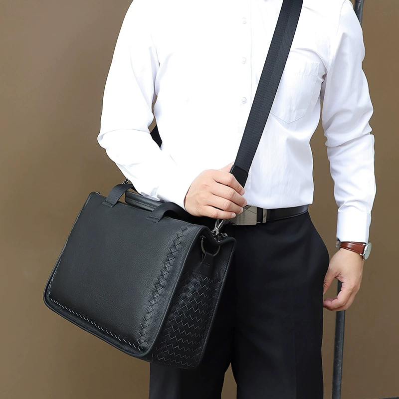 Laptop for leisure, one-shoulder bag, genuine leather, wholesale, 3inch