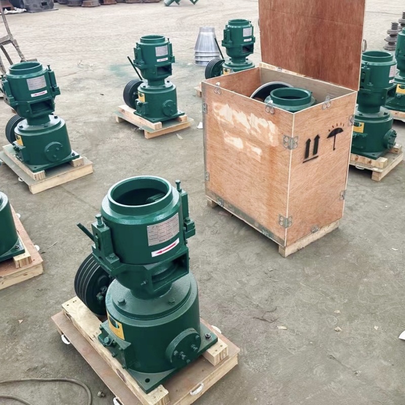 出口210型养殖牲畜饲料颗粒机鸡鸭鹅精饲料颗粒机麸皮饲料造粒机