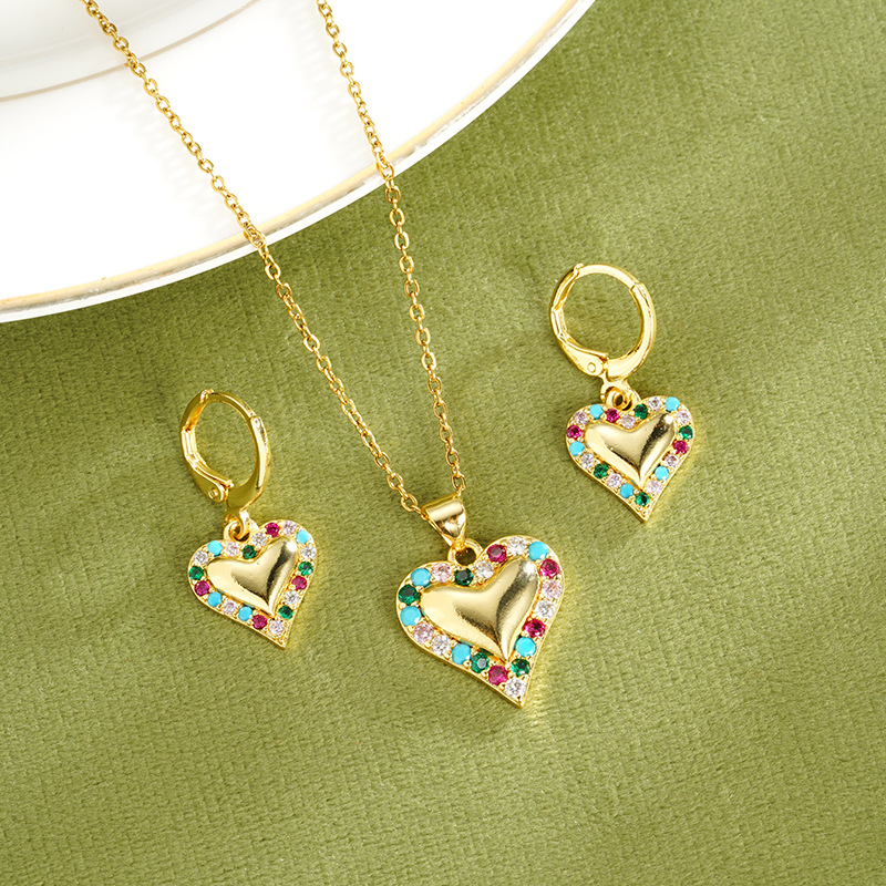 Collar de oro de arena vietnamita, moda, lujo ligero, pendientes de amor de diamantes con incrustaciones, diseño de nicho para damas, joyería que no se desvanece durante mucho tiempo