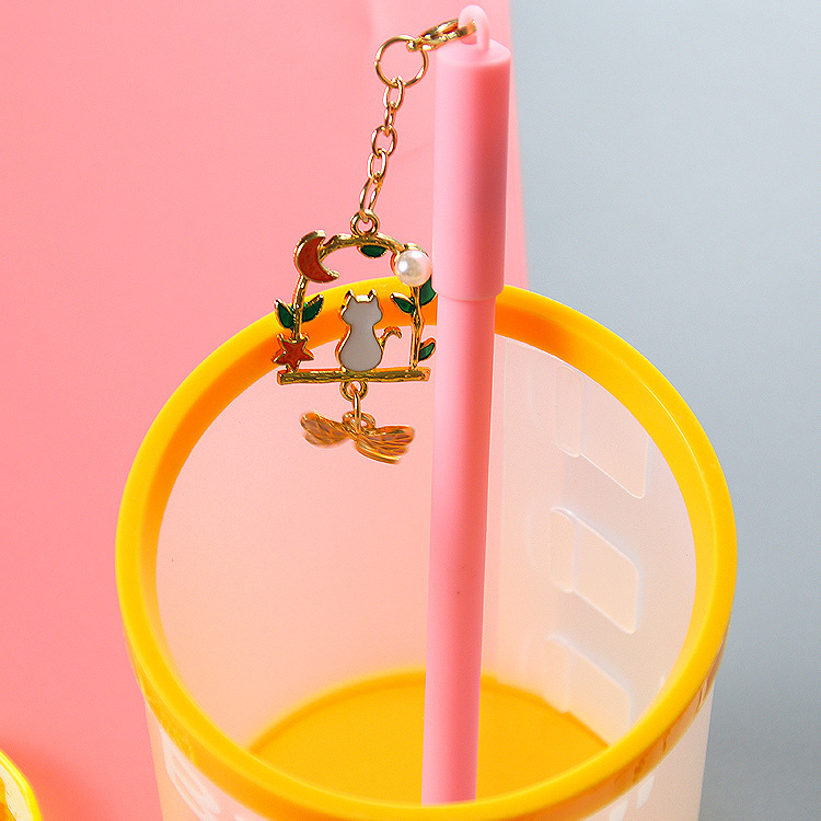 INS chica corazón colgando pluma lindo estudiante papelería colgante pluma de gel pluma de agua de cadena pluma de firma de Oficina Creativa