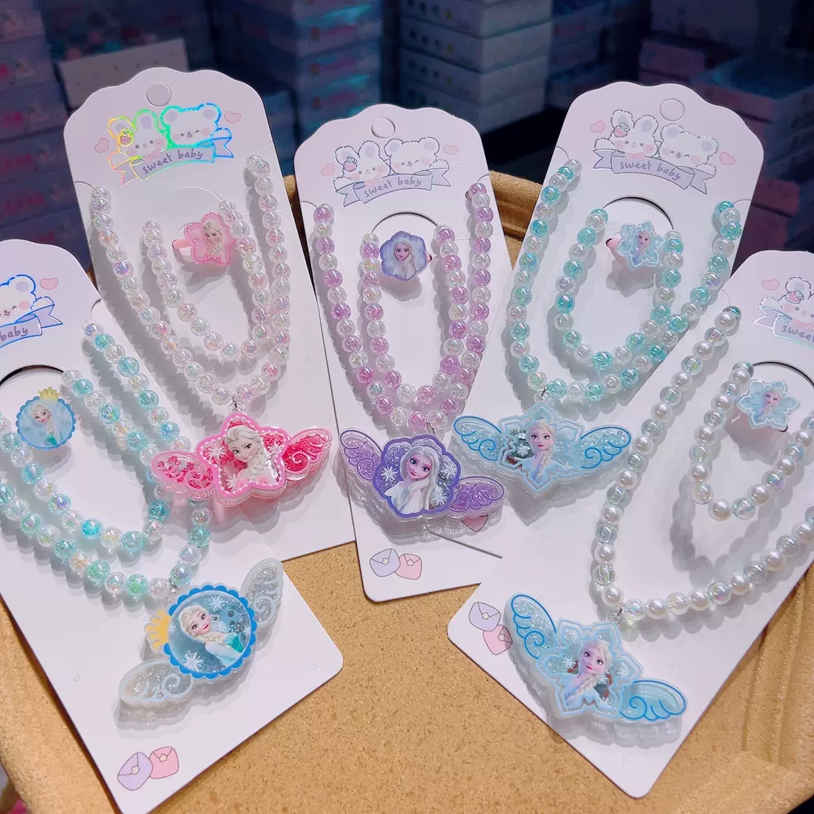 卡通冰雪奇缘公主发光项链套装可爱儿童首饰宝宝手链饰品节日礼物