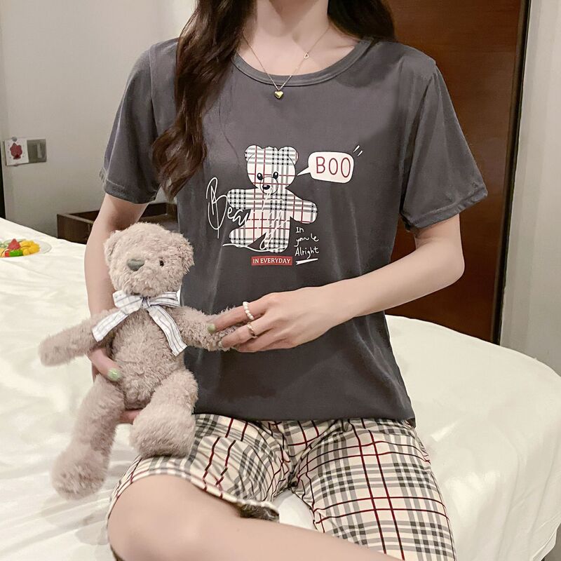 In stock 2023 new pajamas women's summer short-sleeved cropped pants suit cartoon casual summer home wear can be worn outside In stock 2023 new pajamas women's summer short-sleeved cropped pants suit cartoon casual summer home wear can be worn outside