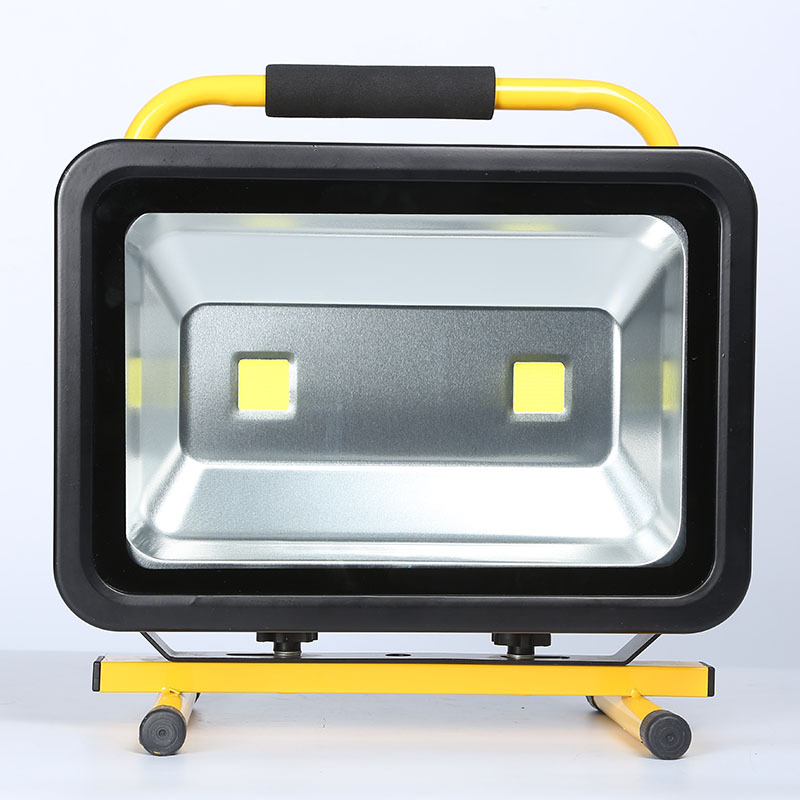 大功率超亮強光LED可充電投光燈工地移動應(yīng)急照明戶外野營手提燈