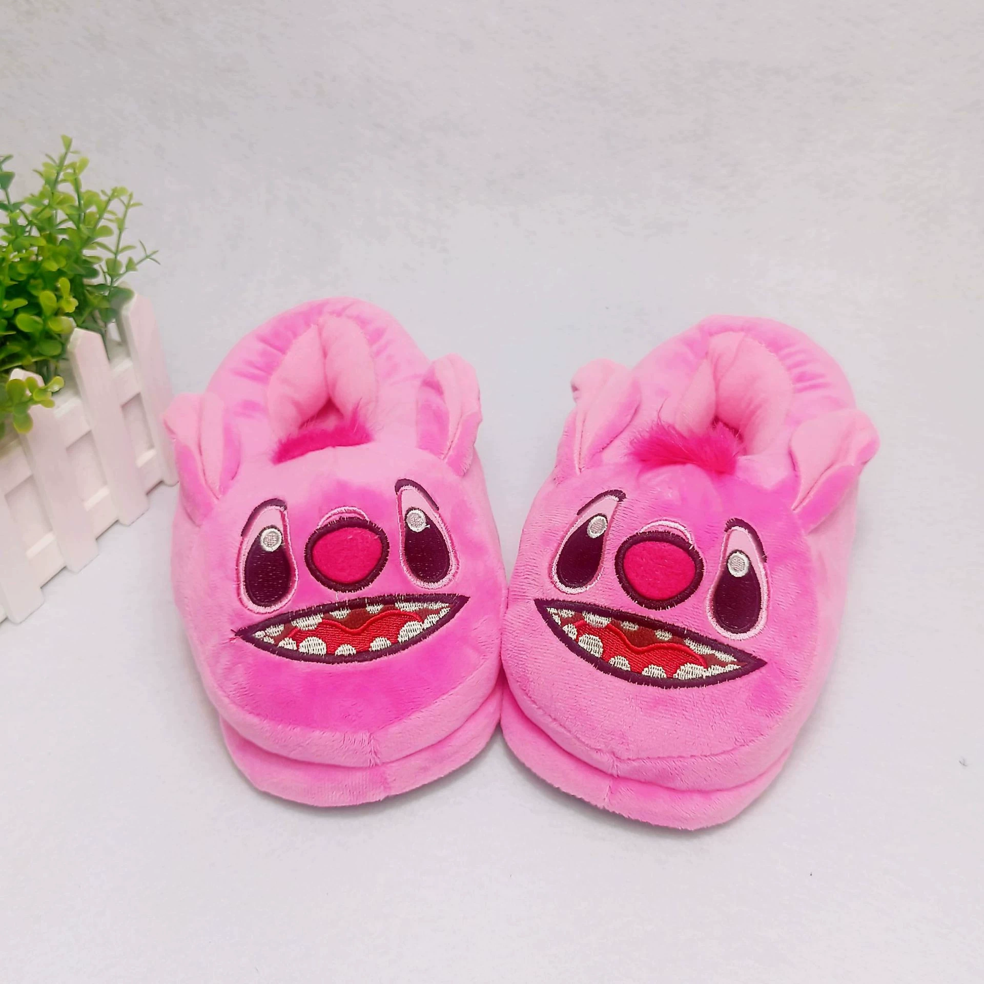 Плюшевые тапочки Stitch, детские и взрослые модели, тёплый хлопковый мех, база 24/28 см