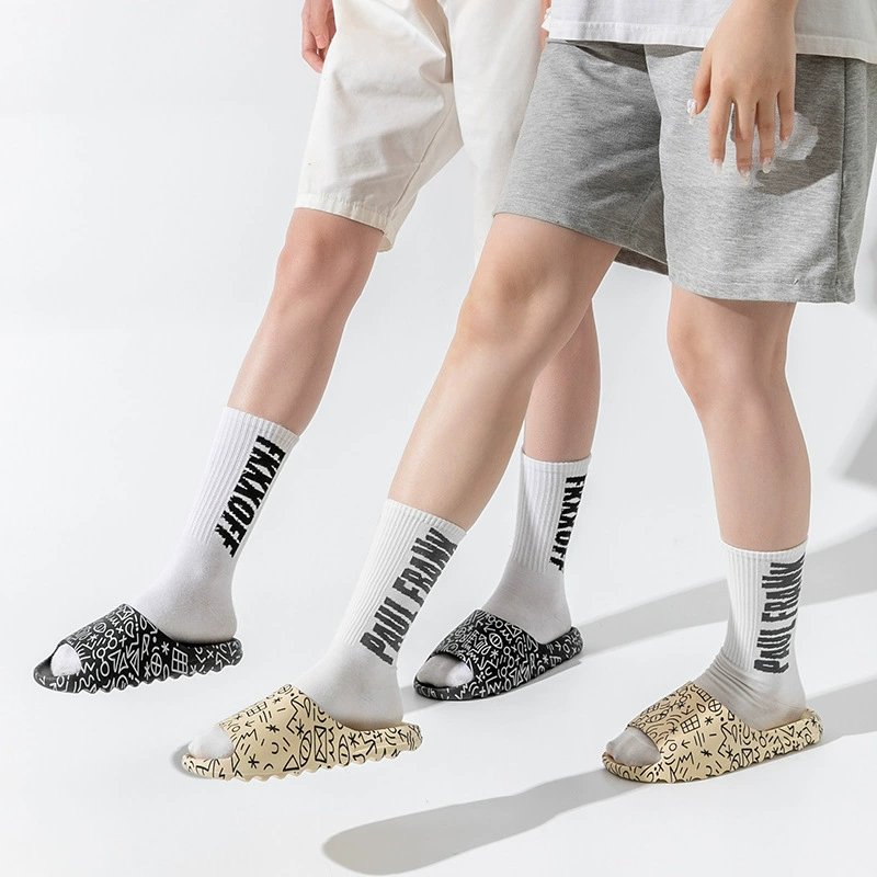 Тапочки (Tide) 9688, граффити-принт, размеры 36–45, лёгкие повседневные