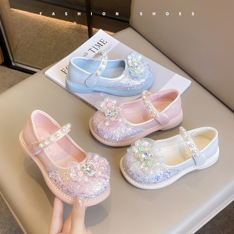 Zapatos de cuero de niñas princesa de niños zapatos de cristal de otoño 2025 nuevos zapatos casuales de niñas zapatos de espectáculo de diamantes de niñas