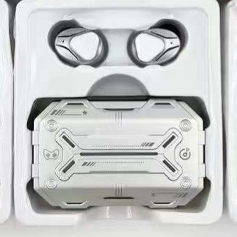 ワイヤレスbluetoothイヤホン華強北同タイプTWS入耳式イヤホン充電宝二合一騒音低減長航続|undefined
