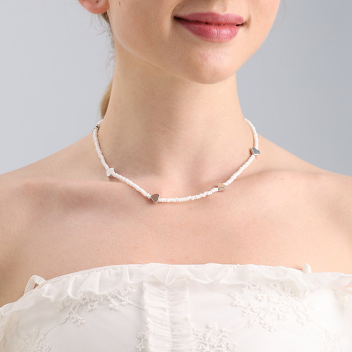 European and American style summer white rice bead heart pendant necklace for women, temperament short style versatile handmade necklace