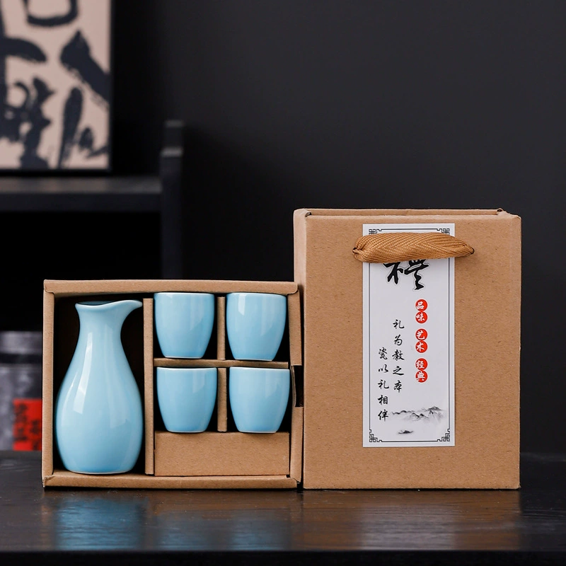 Blue and white pocket flask, wineglass for home use, ceramic wine dispenser, wine set