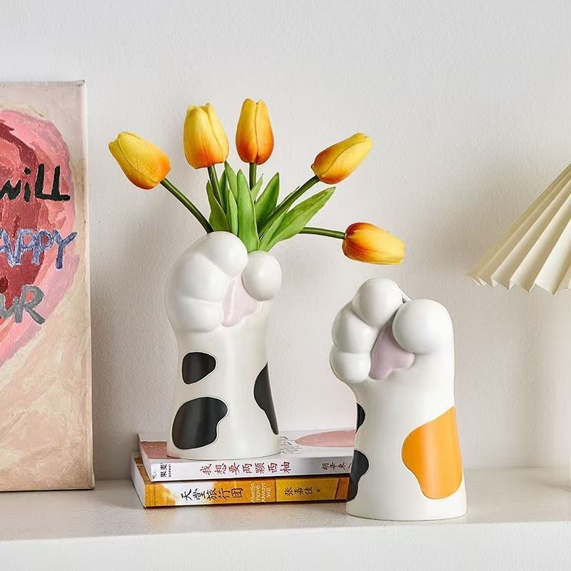 고양이 발톱 꽃꽂이 2개를 마음대로 믹스 앤 매치하세요. 꽃은 포함되어 있지 않습니다.