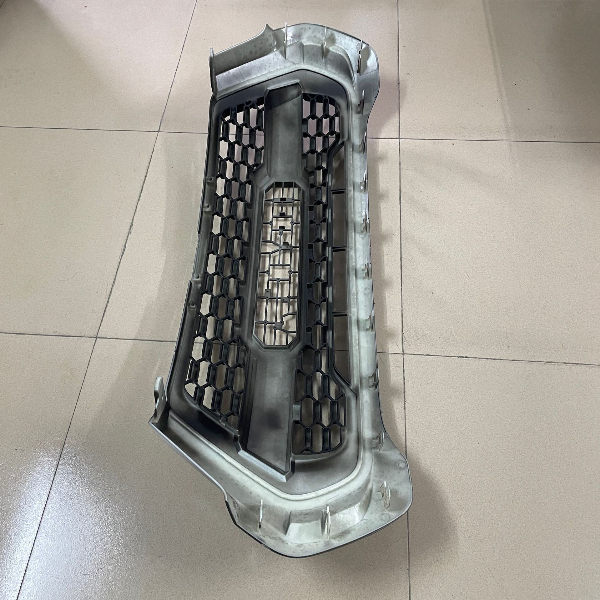 Toyota Pickup Grille