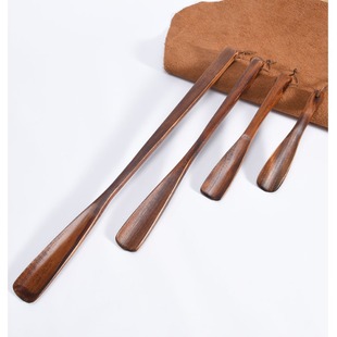 New solid wood long shoehorn retro color for the elderly, pregnant women and children can use shoes sneaker hotel