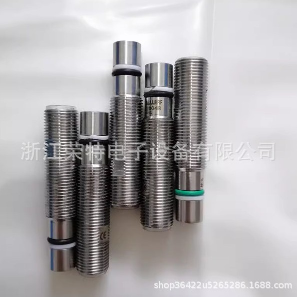 全新正品巴鲁夫耐压电感式接近开关BES 516-300-S299-S4-D质保2年