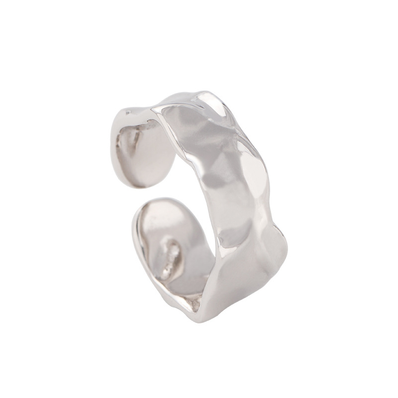 Anillo de apertura irregular de plata esterlina 925 personalidad femenina en un nicho de viento frío ligero lujoso anillo de dedo índice de alto nivel